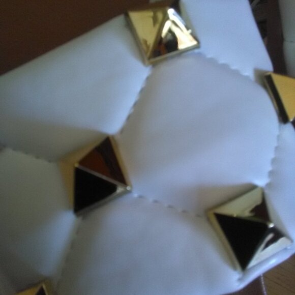 NWT OLIVIA MILLER Quilted Studded Slide Sandals - Picture 6 of 7